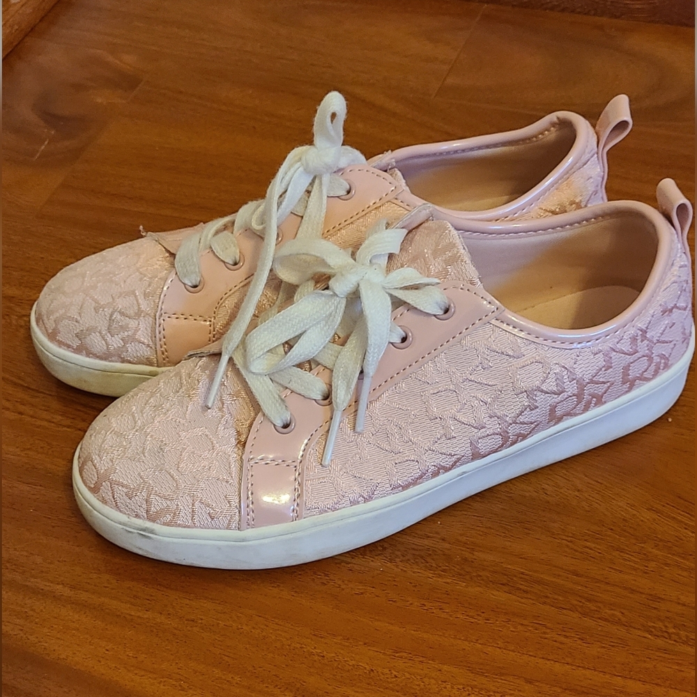 DKNY Pink Shoes Size 4